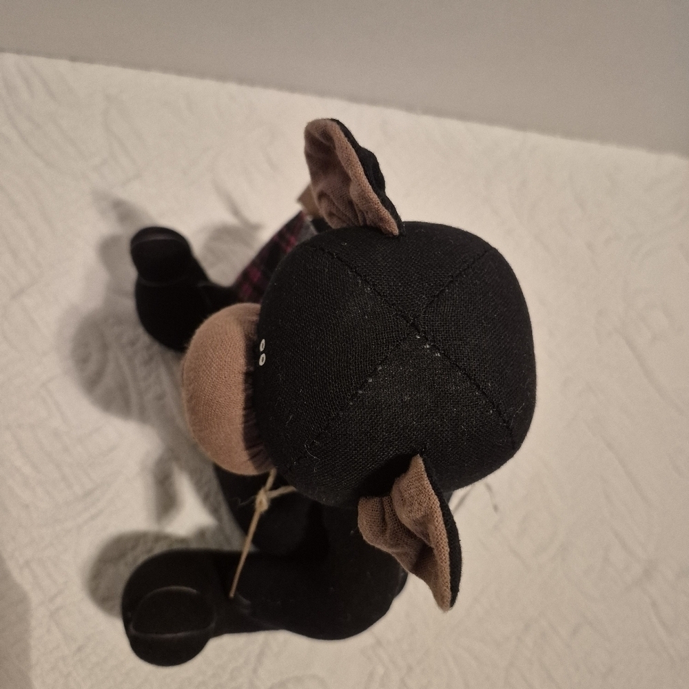 Honey & Me Inc black Nico bear with plaid scarf, handmade NEW - Picture 5 of 9